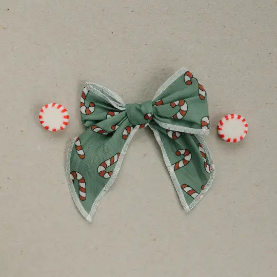 Green Candy Cane Serged 4" Cotton Bow